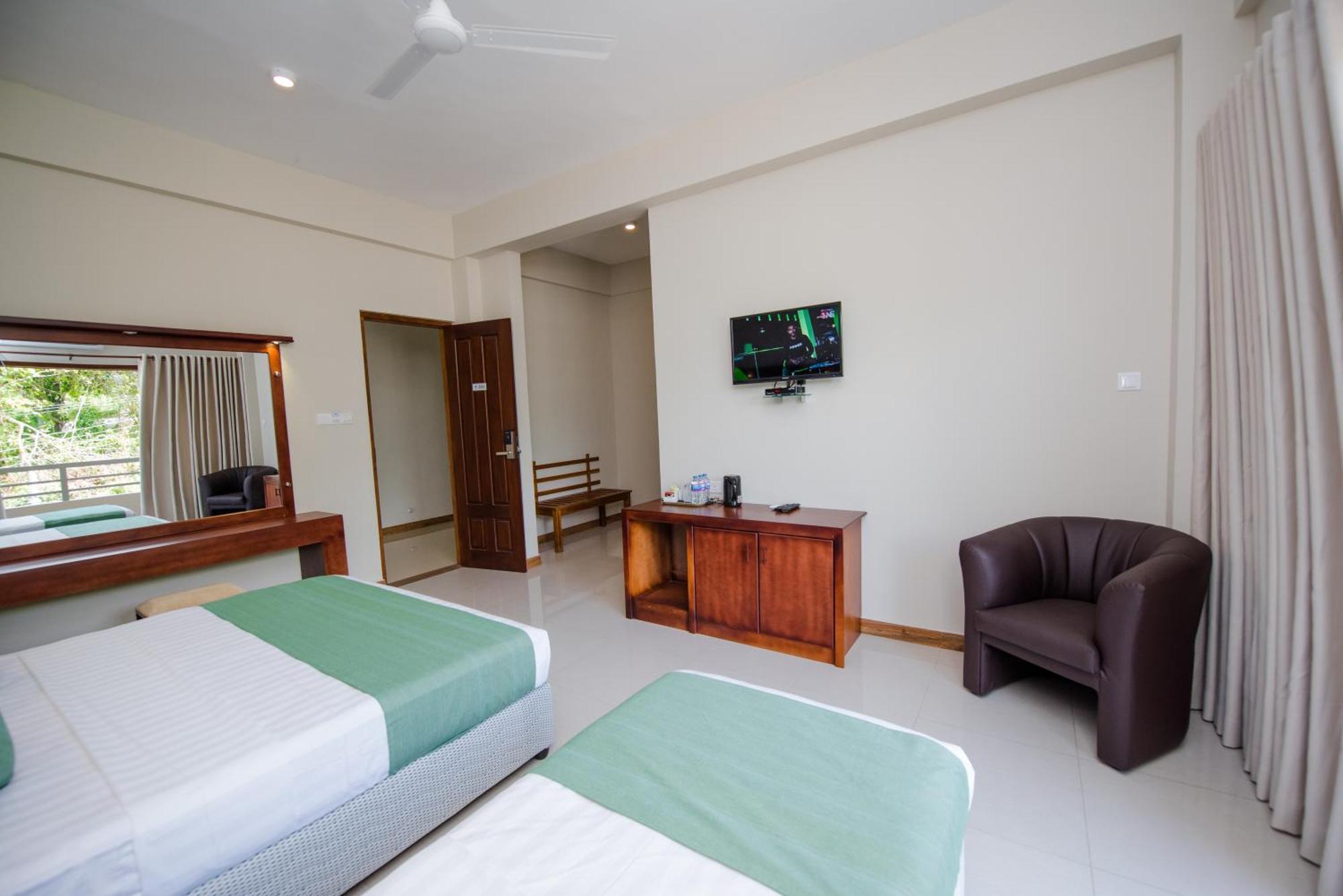 Mount Rich Rumassala Hotel Unawatuna Luaran gambar